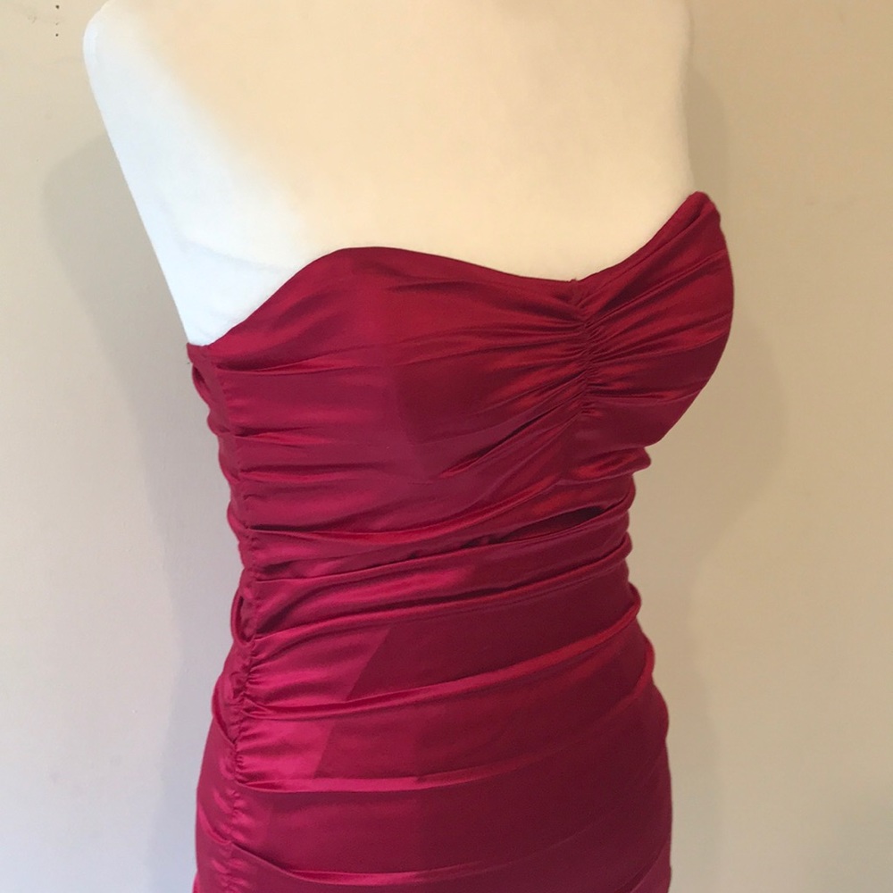 Express Silk Ruched Strapless Red Dress - Sz 2 - Picture 2 of 8
